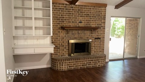 222 Creekwood Court 3 Beds Apartment for Rent