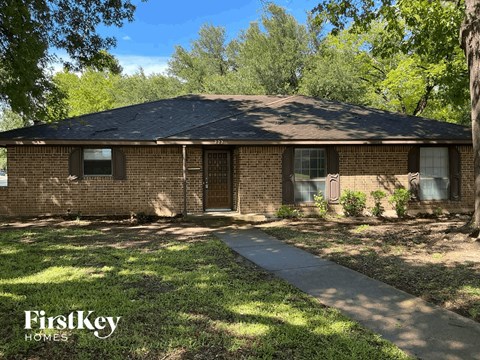 222 Creekwood Court 3 Beds Apartment for Rent