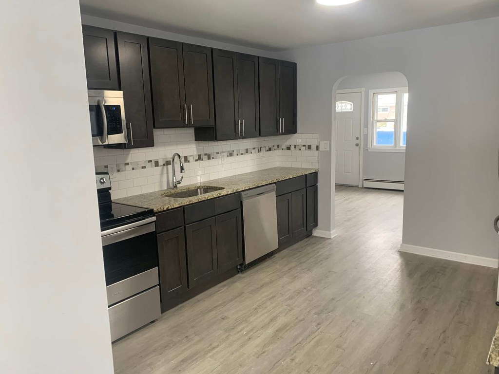 18 Armor ct 4 Beds Apartment for Rent - Photo Gallery 30