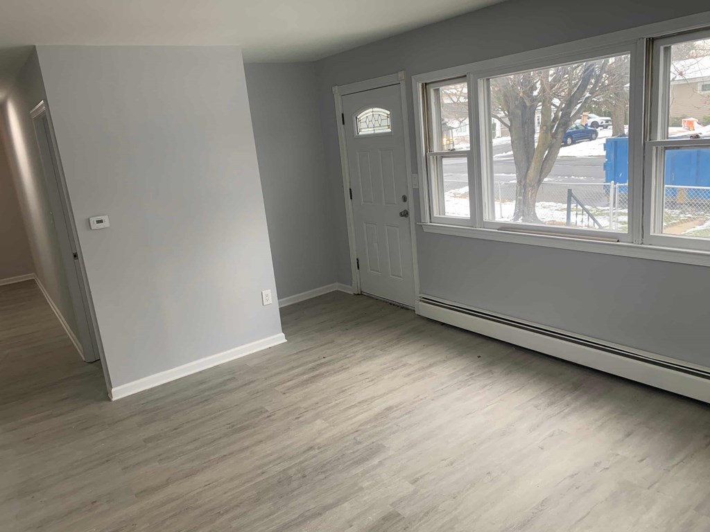 18 Armor ct 4 Beds Apartment for Rent - Photo Gallery 12