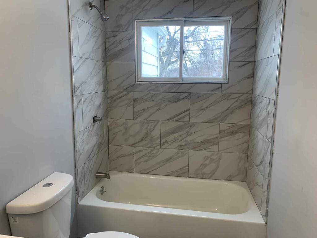 18 Armor ct 4 Beds Apartment for Rent - Photo Gallery 44