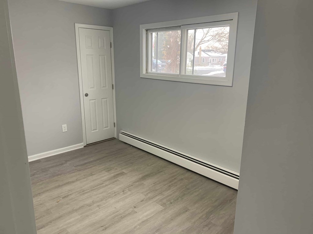 18 Armor ct 4 Beds Apartment for Rent - Photo Gallery 34