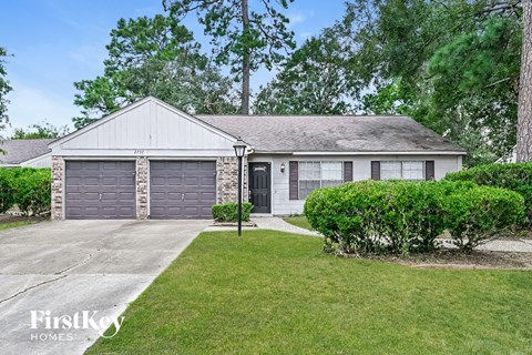 2707 Wood River Dr 3 Beds Apartment for Rent