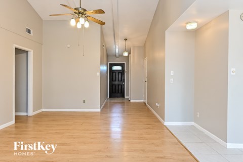 2707 Wood River Dr 3 Beds Apartment for Rent
