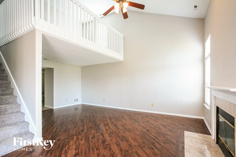 5338 Cliff Ridge Drive 3 Beds Apartment for Rent