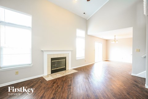 5338 Cliff Ridge Drive 3 Beds Apartment for Rent