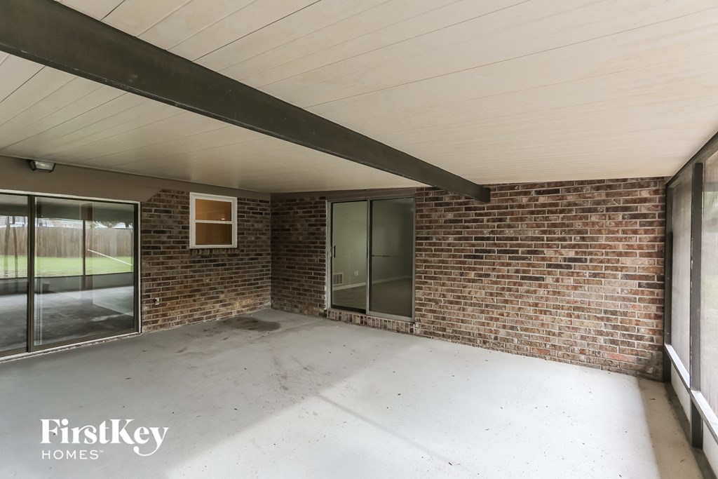 800 DRIFTWOOD PLACE 4 Beds House for Rent - Photo Gallery 14