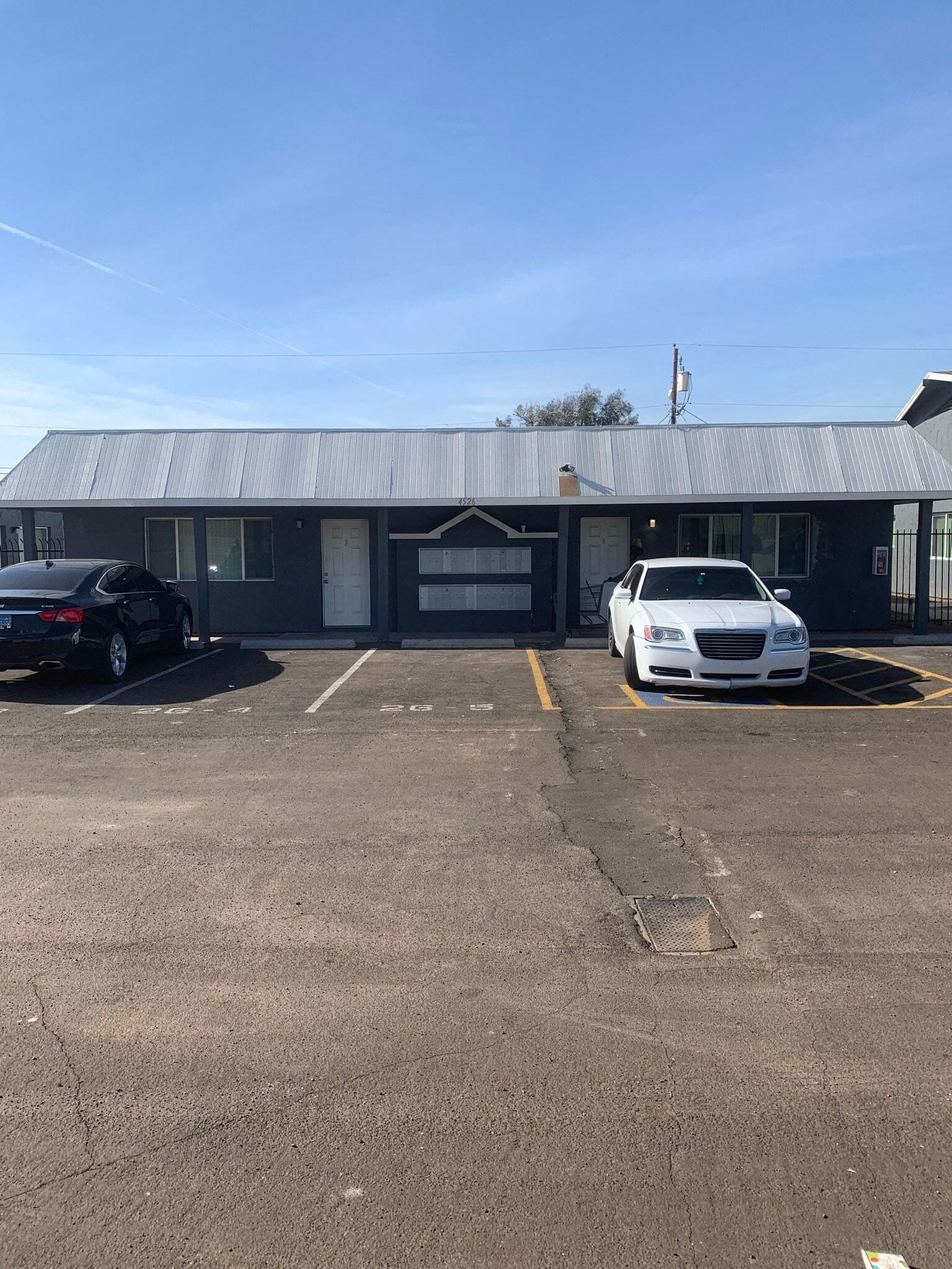 Regency 59, 4512-4538 N. Black Canyon Hwy.