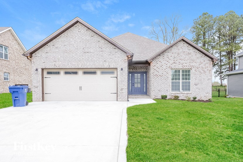 784 Jersey Drive Studio House for Rent - Photo Gallery 1