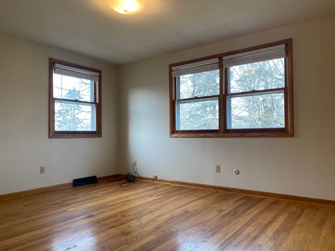 900-902 Camelia St NW 2 Beds Apartment for Rent