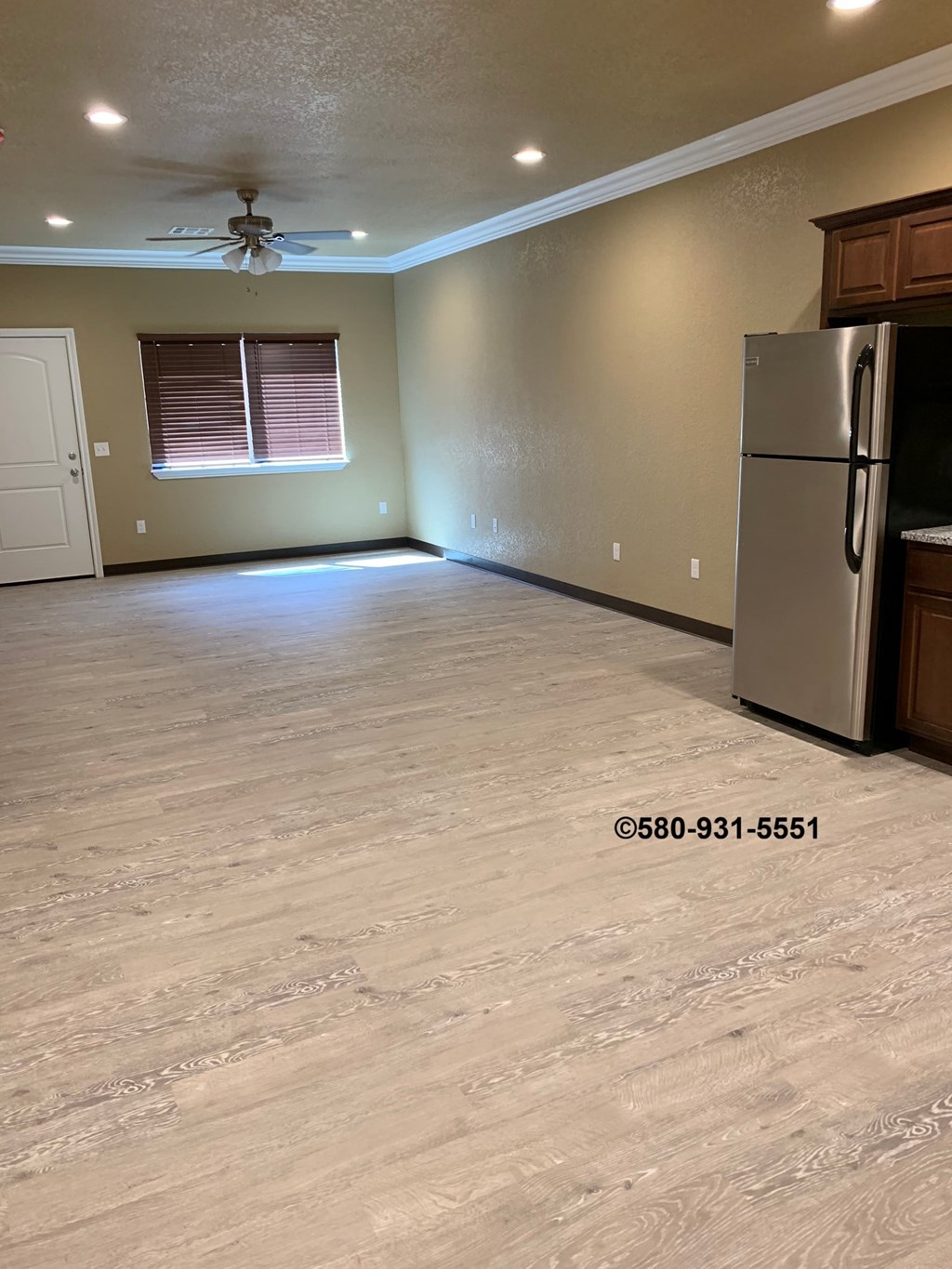 128 N 8th Ave 2 Beds House for Rent - Photo Gallery 3