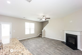 6372 Woodwell Drive 3 Beds House for Rent - Photo Gallery 5
