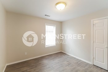 355 TROUT ST 3 Beds House for Rent - Photo Gallery 13
