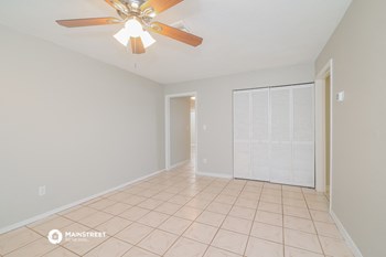 1615 CRESTHAVEN AVE 3 Beds House for Rent - Photo Gallery 7