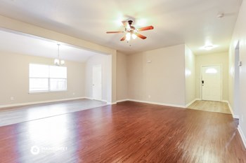 9701 Spruce Ridge Dr 4 Beds House for Rent - Photo Gallery 5