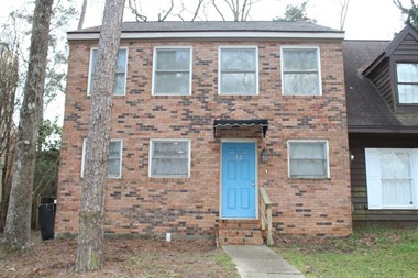 15 Hickory Knoll 3 Beds Apartment for Rent