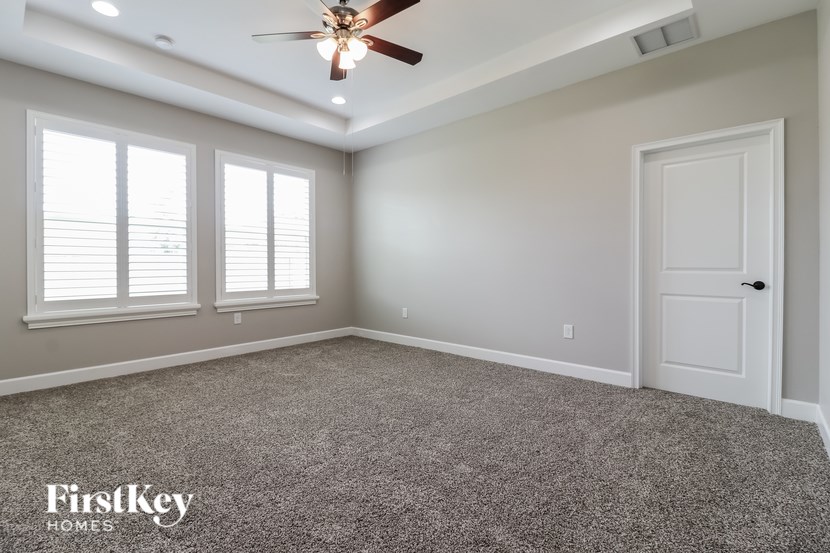 31543 FAIRHILL DRIVE 3 Beds House for Rent - Photo Gallery 8