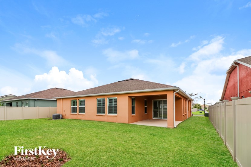 31543 FAIRHILL DRIVE 3 Beds House for Rent - Photo Gallery 15