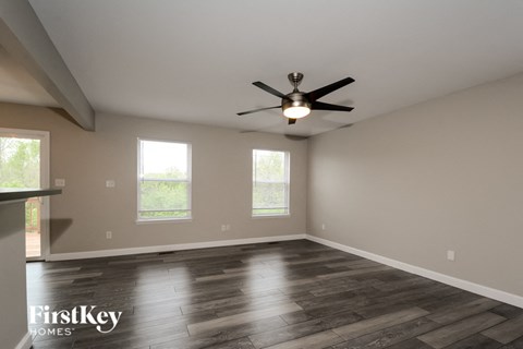 721 Wayland Drive 3 Beds Apartment for Rent
