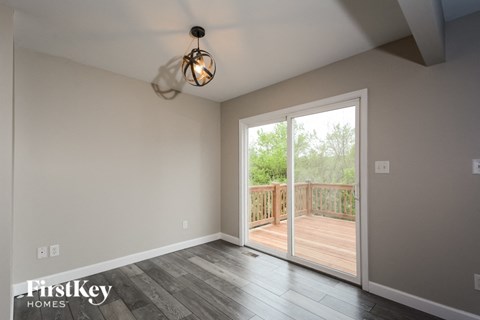 721 Wayland Drive 3 Beds Apartment for Rent