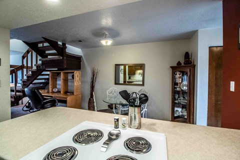 1012 East Navajo Street