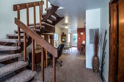 1012 East Navajo Street