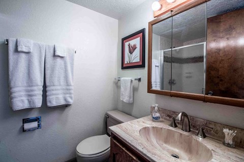 1012 East Navajo Street