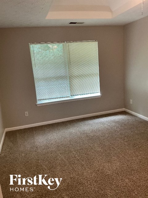 2896 Two Lake Cir 4 Beds Apartment for Rent