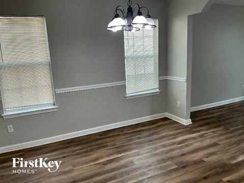 2896 Two Lake Cir 4 Beds Apartment for Rent
