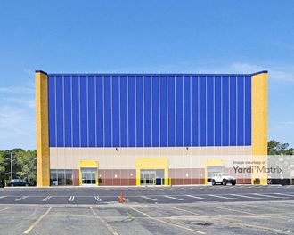 Storage Units for Rent available at 1640 Hempstead Turnpike, East Meadow, NY 11554