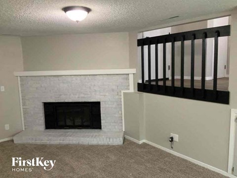2273 Farnsworth Drive 4 Beds Apartment for Rent