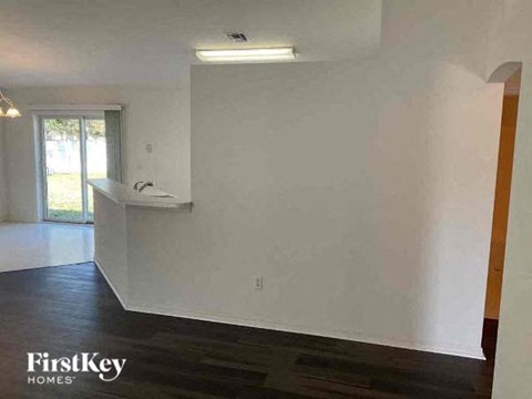 11092 Vanessa Ave 3 Beds Apartment for Rent