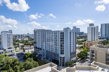 35 SW 6Th Ave Studio-2 Beds Apartment for Rent