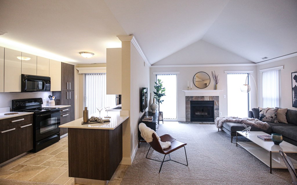Spacious living room | Novi, Mi Apartments | River Oaks West in Novi