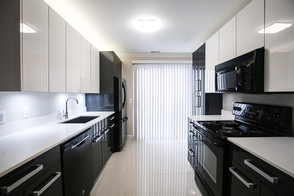 Gourmet kitchen | Apartments in Novi, Michigan