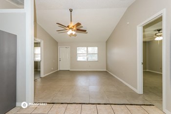 2473 SW WARWICK ST 3 Beds House for Rent - Photo Gallery 5