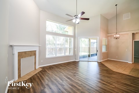 2593 COUNTRY SIDE DRIVE 4 Beds Apartment for Rent