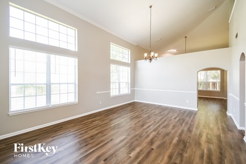 2593 COUNTRY SIDE DRIVE 4 Beds Apartment for Rent
