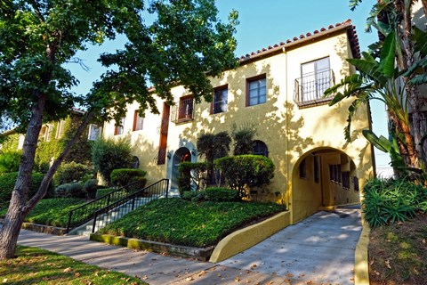 the building in which the apartment is located