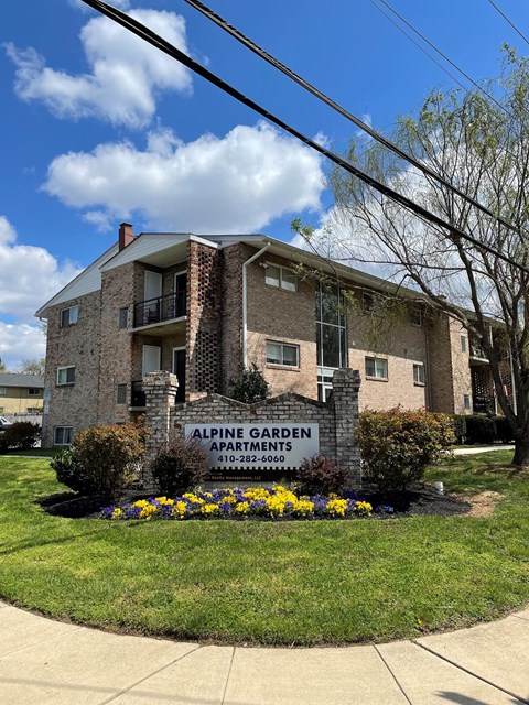 400 Essex Ave Studio-2 Beds Apartment for Rent - Photo Gallery 2