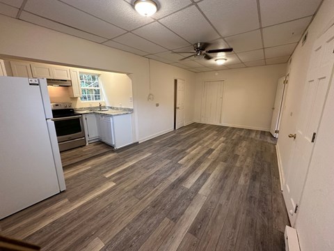 104 Dunova Court 1-2 Beds Apartment for Rent - Photo Gallery 7