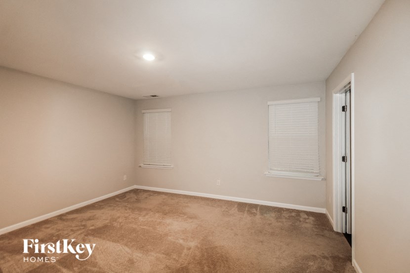 163 Wynn Way 5 Beds House for Rent - Photo Gallery 6