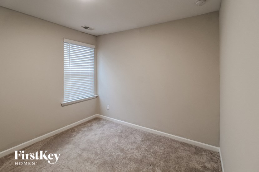 163 Wynn Way 5 Beds House for Rent - Photo Gallery 10