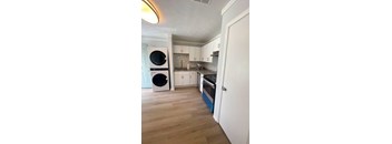 2 Bedrooms, 1 Bathroom