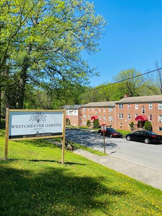 2700 Talbot Road 1-2 Beds Apartment for Rent