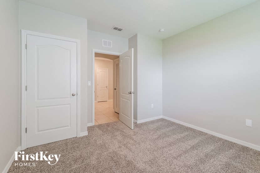 401 Panda Place 4 Beds House for Rent - Photo Gallery 11