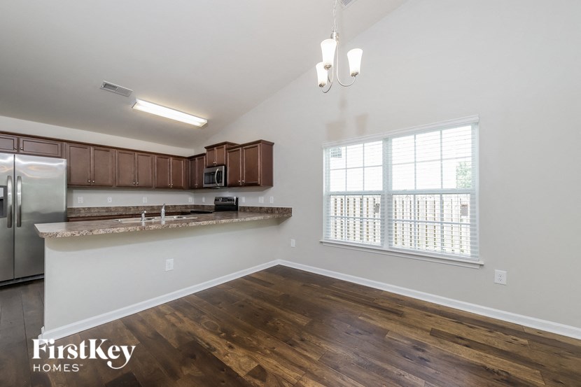 1049 Solstice Street 3 Beds House for Rent - Photo Gallery 4