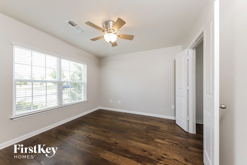 1049 Solstice Street 3 Beds House for Rent - Photo Gallery 12