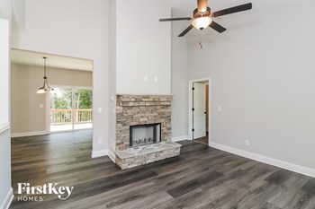 107 Woodside Court 4 Beds House for Rent - Photo Gallery 2