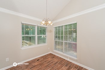 6733 CROSSBROOK LANE 3 Beds House for Rent - Photo Gallery 6